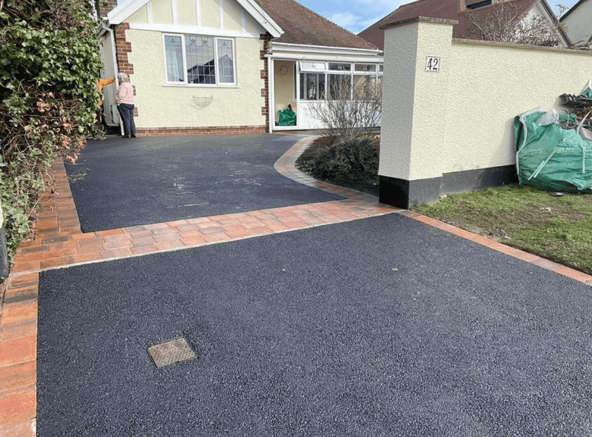 Tarmac Driveways